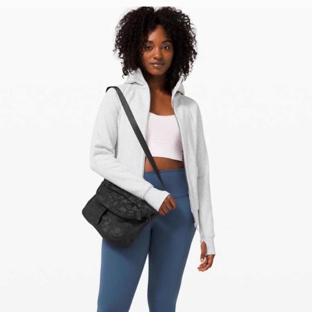 NWT Lululemon All Night Festival Crossbody Bag